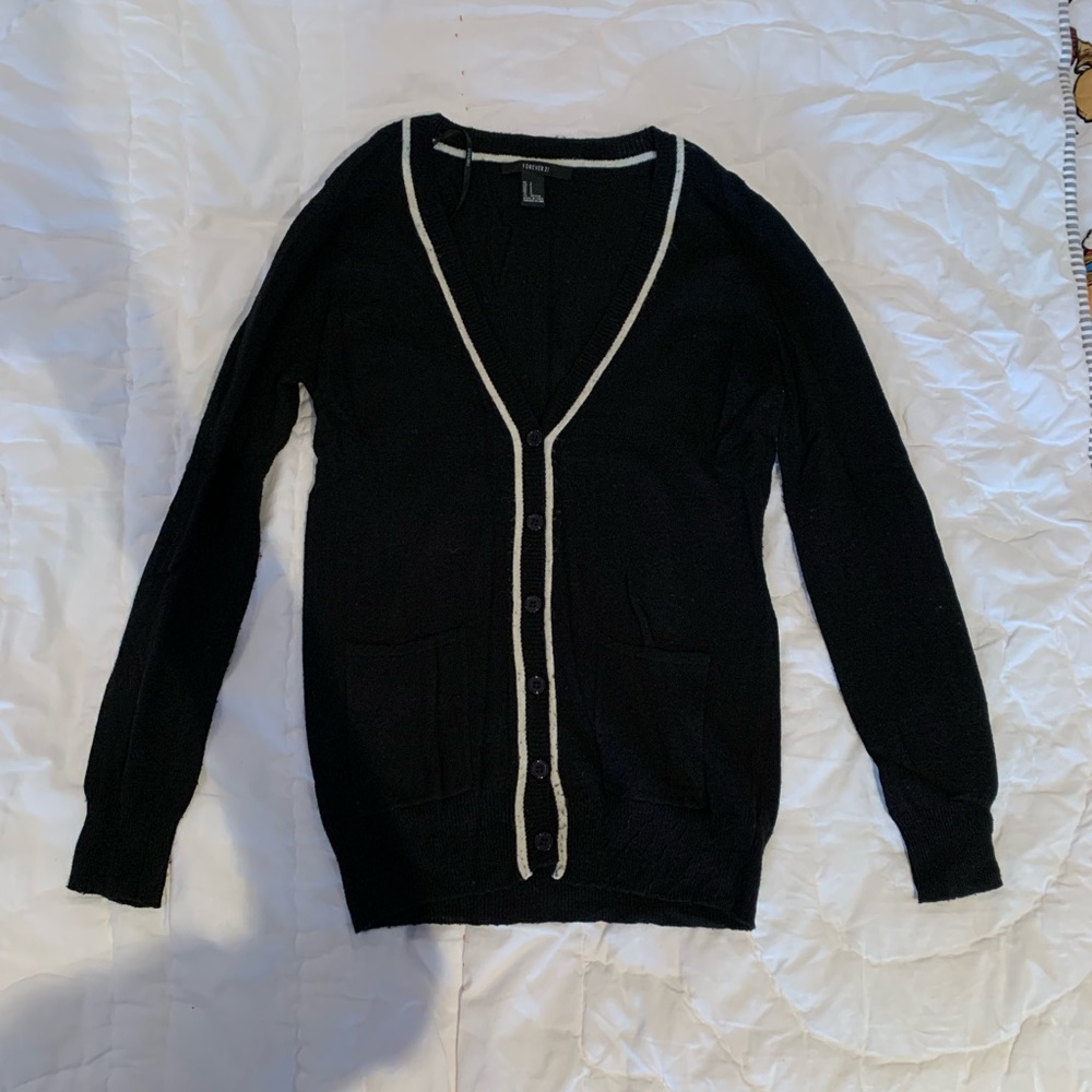 Forever 21 Button Cardigan Size Small